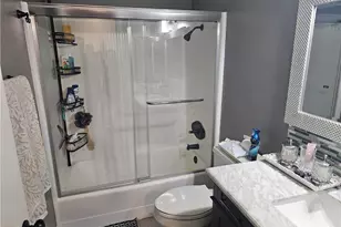 2990 Bradford, Santa Ana, CA 92707 - Photo 12