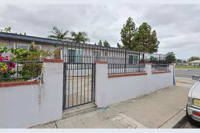 10002 Dakota, Garden Grove, CA 92843 - Photo 4