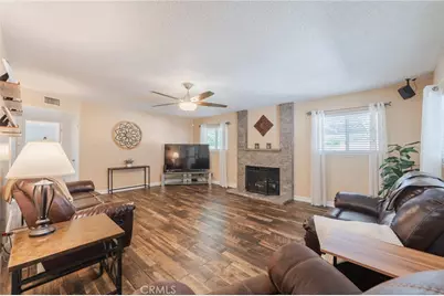2741 E Viking, Anaheim, CA 92806 - Photo 8