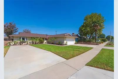 2741 E Viking, Anaheim, CA 92806 - Photo 2