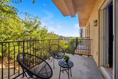 3822 Clayton Avenue, Los Angeles, CA 90027 - Photo 18