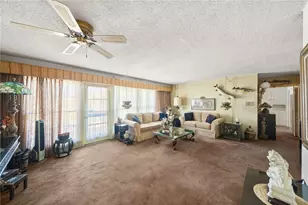 2413 Lori Ln, Santa Ana, CA 92706 - Photo 14
