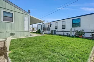 25 Elm Via, Anaheim, CA 92801 - Photo 24