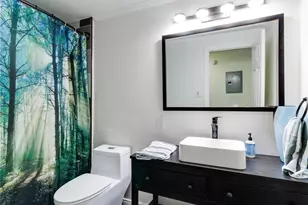 100 Hermosa, Long Beach, CA 90802 - Photo 18