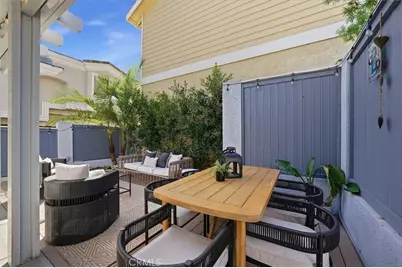 1800 Clark Lane, Redondo Beach, CA 90278 - Photo 26