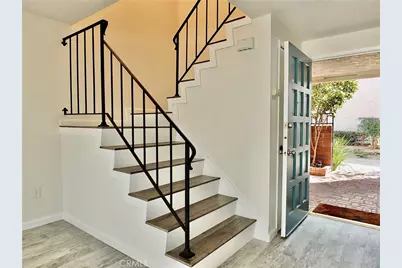 6884 Breton, Cypress, CA 90630 - Photo 18