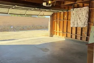 2090 Orange St, Rosamond, CA 93560 - Photo 12
