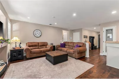 27605 Edgemont Drive, Corona, CA 92883 - Photo 16