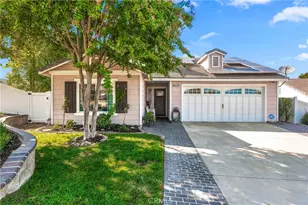 27605 Edgemont Dr, Corona, CA 92883 - Photo 2