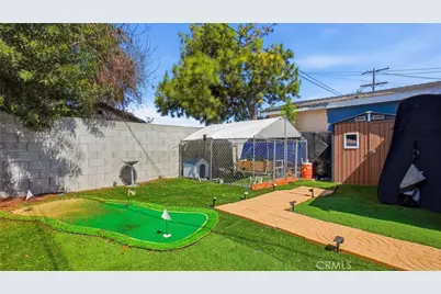 201 E 111th Place, Los Angeles, CA 90061 - Photo 44