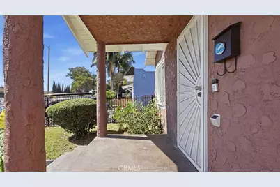 201 E 111th Place, Los Angeles, CA 90061 - Photo 28