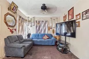 201 E 111th Pl, Los Angeles, CA 90061 - Photo 6