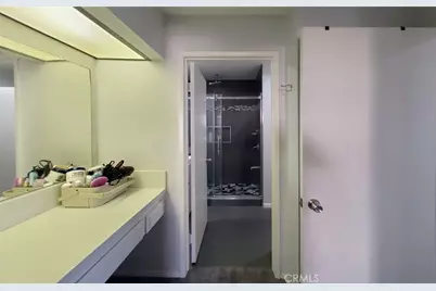 13061 Creek View Dr #203, Garden Grove, CA 92844 - Photo 12