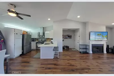 13061 Creek View Dr #203, Garden Grove, CA 92844 - Photo 2