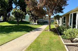 1760 Sunningdale Rd M14-14A, Seal Beach, CA 90740 - Photo 8