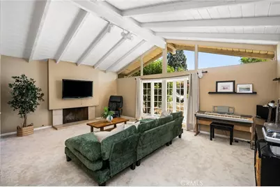 10381 Brightwood, North Tustin, CA 92705 - Photo 2