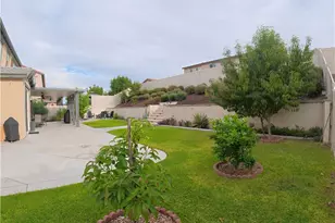 28283 Harvest Gold, Menifee, CA 92584 - Photo 18