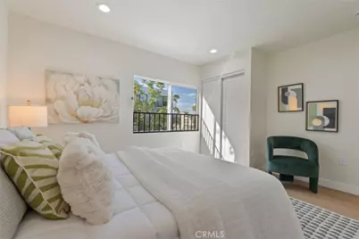 341 Douglas St, Los Angeles, CA 90026 - Photo 10