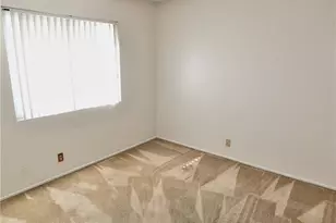 8485 Kington Way, Cypress, CA 90630 - Photo 18