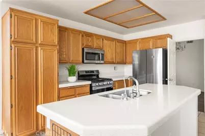 690 Canterbury Circle, Corona, CA 92879 - Photo 14