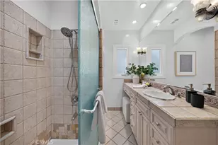 4500 E Barker Way, Long Beach, CA 90814 - Photo 16