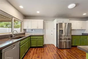 16248 Saint Timothy, Apple Valley, CA 92307 - Photo 24