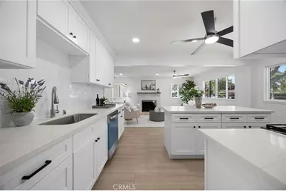 1638 W Pine Street, Santa Ana, CA 92703 - Photo 14