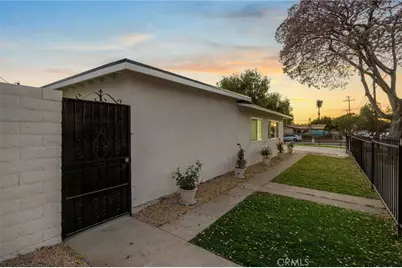 1638 W Pine Street, Santa Ana, CA 92703 - Photo 40