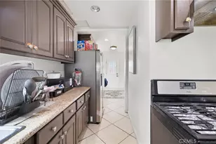 611 W 110th, Los Angeles, CA 90044 - Photo 22