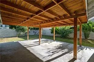 46 W Pleasant, Long Beach, CA 90805 - Photo 28