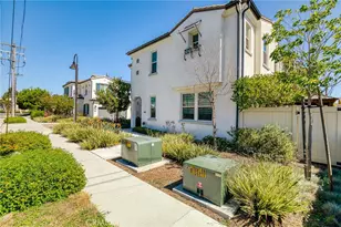 17540 Cameron Lane, Huntington Beach, CA 92647 - Photo 8