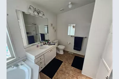 61 Malaga, Tustin, CA 92780 - Photo 12