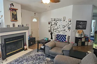 61 Malaga, Tustin, CA 92780 - Photo 4