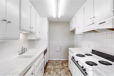545 Chestnut Avenue #406, Long Beach, CA 90802 - Photo 6