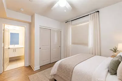 10736 Bloomfield Street, Toluca Lake, CA 91603 - Photo 12