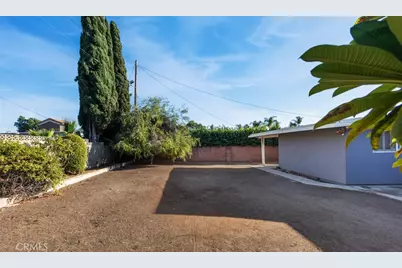 14382 Livingston Street, Tustin, CA 92780 - Photo 20