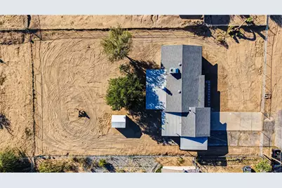18215 Carob, Hesperia, CA 92345 - Photo 24