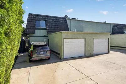 1618 Iowa #D, Costa Mesa, CA 92626 - Photo 18
