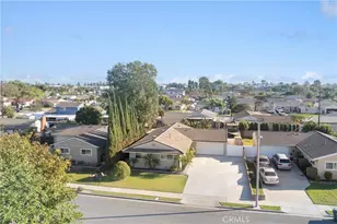 5462 Cynthia Cir, Cypress, CA 90630 - Photo 2