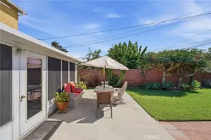 9606 Maplewood, Bellflower, CA 90706 - Photo 32