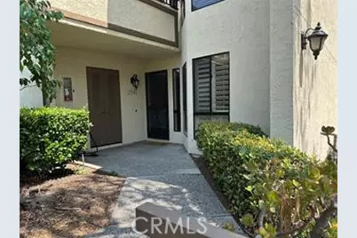 27945 Chiclana, Mission Viejo, CA 92692 - Photo 2
