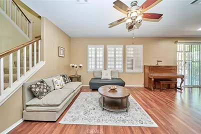 1043 Hawthorne, Hemet, CA 92545 - Photo 8