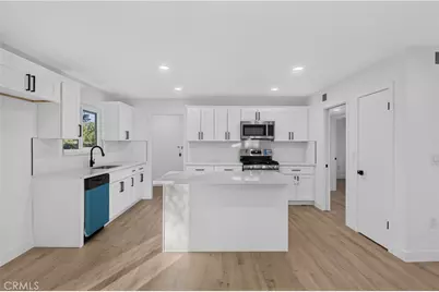 26790 Oakmont Drive, Sun City, CA 92586 - Photo 10