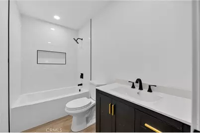 26790 Oakmont Drive, Sun City, CA 92586 - Photo 18