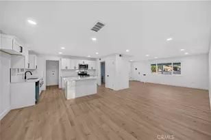 26790 Oakmont Dr, Sun City, CA 92586 - Photo 8