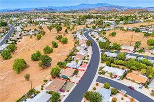 26790 Oakmont Dr, Sun City, CA 92586 - Photo 44