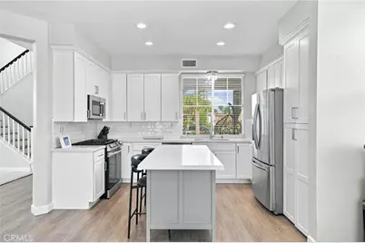 7652 E Kelsey Court, Anaheim Hills, CA 92808 - Photo 8