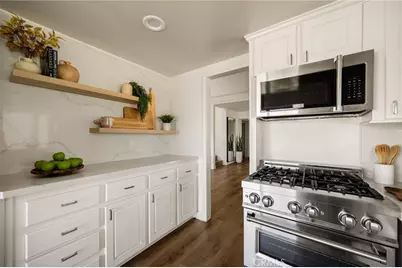 904 S Ridgecrest, Anaheim, CA 92807 - Photo 14