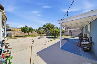 13500 Pierce, Pacoima, CA 91331 - Photo 12