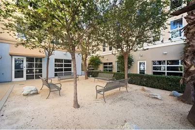 918 E Civic Center, Santa Ana, CA 92701 - Photo 38